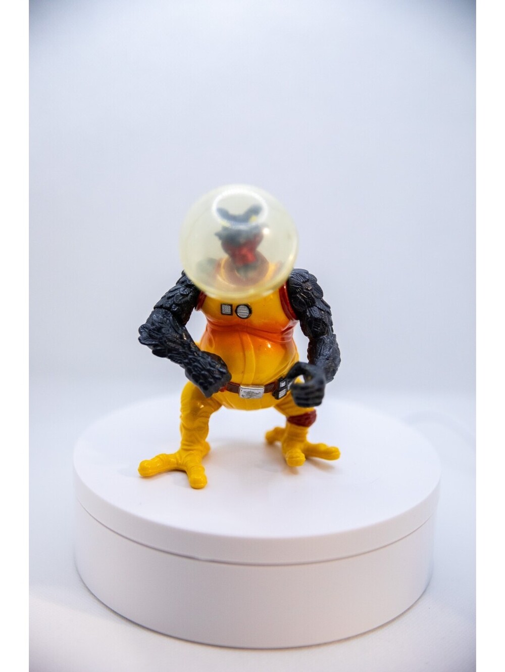 Psy-Crow action figure 1995 Earthworm Jim